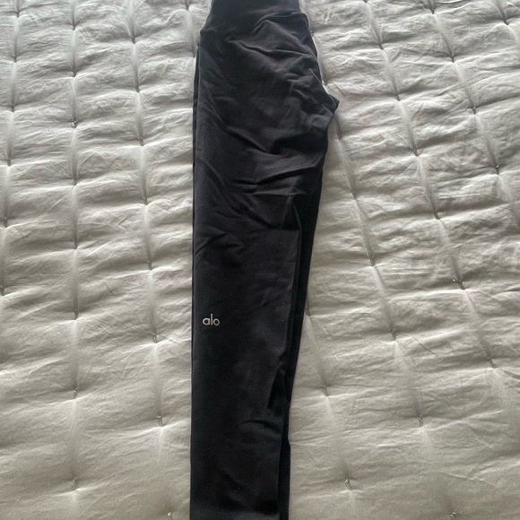 Alo leggings - Picture 2 of 3